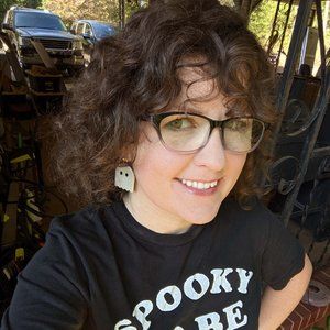 Meet your Posher, Carrie